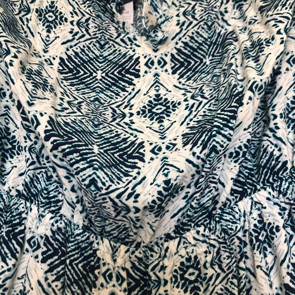 Romper - Picture 2 of 2